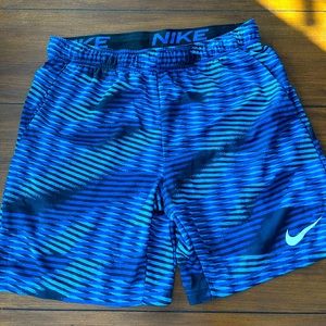 Nike Large lightweight gym shorts